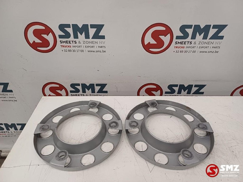 Volvo Occ set wieldoppen 22.5" Volvo - الإطارات - شاحنة: صور 2 Volvo Occ set wieldoppen 22.5" Volvo - الإطارات - شاحنة: صور 2