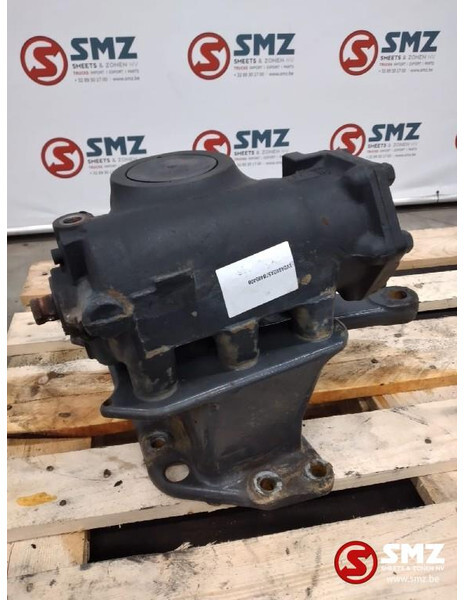 Volvo Occ stuurhuis Volvo FH 250351 20374843 - دودة دركسون - شاحنة: صور 3 Volvo Occ stuurhuis Volvo FH 250351 20374843 - دودة دركسون - شاحنة: صور 3