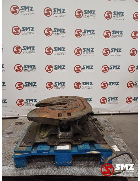 Jost Occ koppelschotel met montageplaat JSK40 JOST - عجلة الخامسة - شاحنة: صور 3 Jost Occ koppelschotel met montageplaat JSK40 JOST - عجلة الخامسة - شاحنة: صور 3