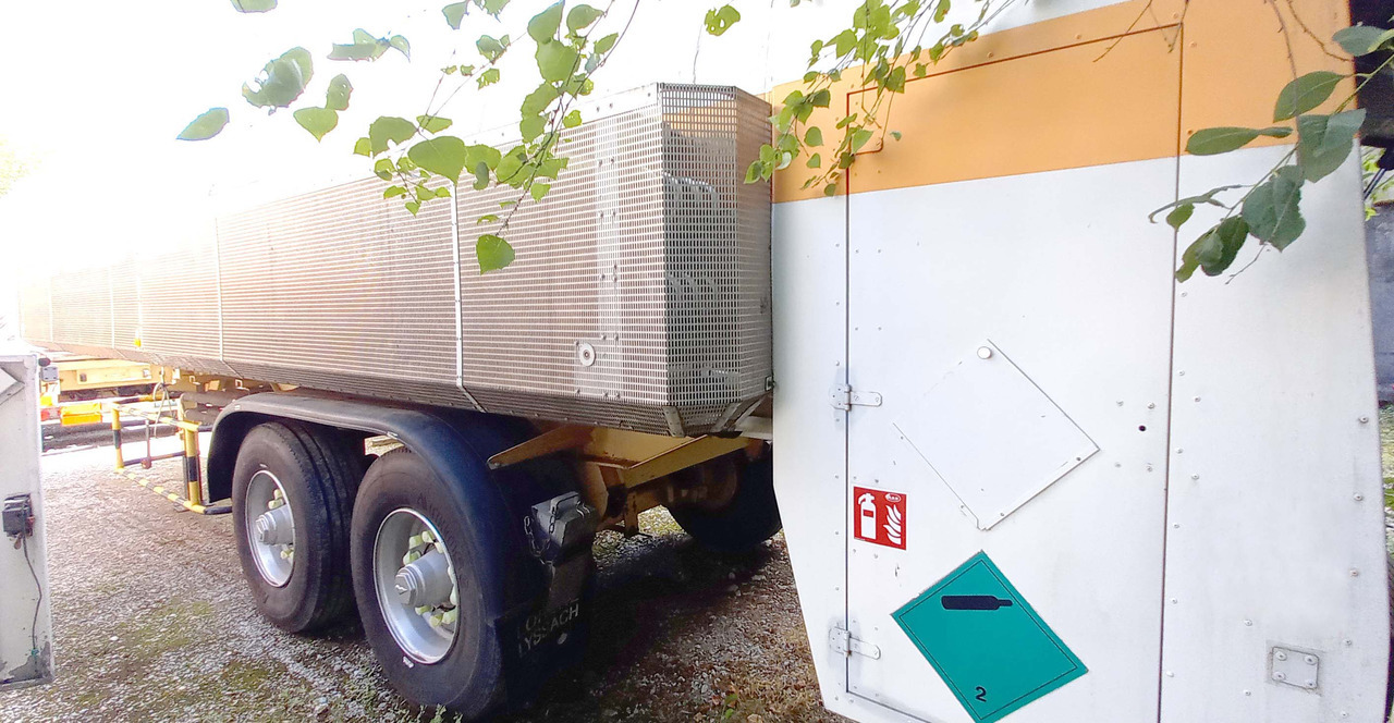 Cryolor Сryolor gas tank semi trailer for oxygen, nitrogen, argon, CO₂, carbon dioxide, LIN, LOX, LAR - نصف مقطورة صهريج: صور 3 Cryolor Сryolor gas tank semi trailer for oxygen, nitrogen, argon, CO₂, carbon dioxide, LIN, LOX, LAR - نصف مقطورة صهريج: صور 3