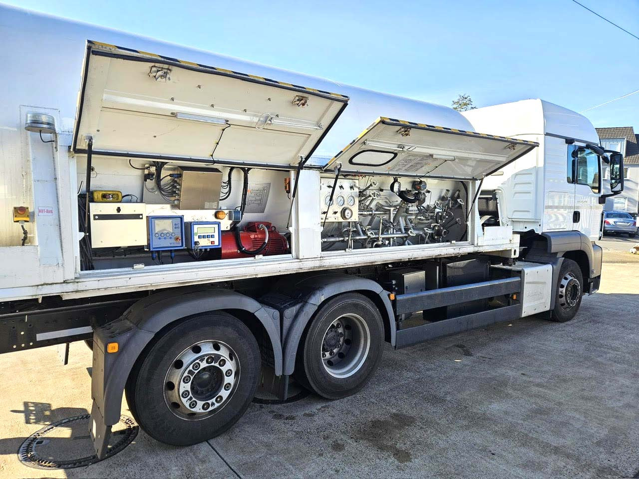 MAN Tank gas truck cryogenic used for oxygen, nitrogen, argon, LIN, LOX, LAR - شاحنة صهريج: صور 5 MAN Tank gas truck cryogenic used for oxygen, nitrogen, argon, LIN, LOX, LAR - شاحنة صهريج: صور 5