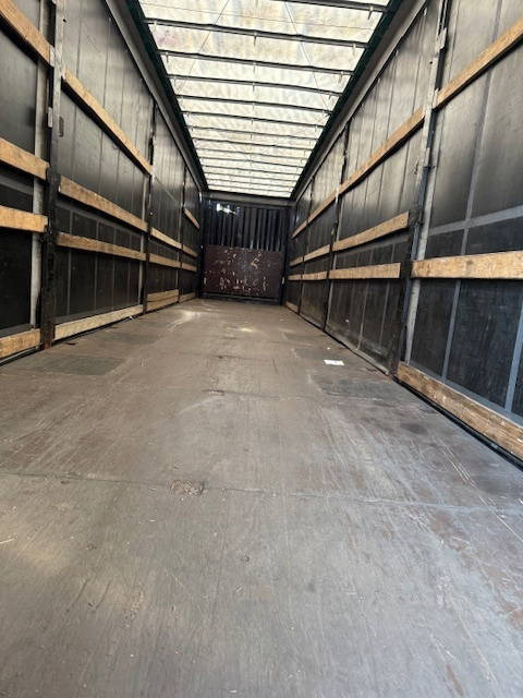 Krone BPW assen  - الخيمة نصف مقطورة: صور 5 Krone BPW assen  - الخيمة نصف مقطورة: صور 5