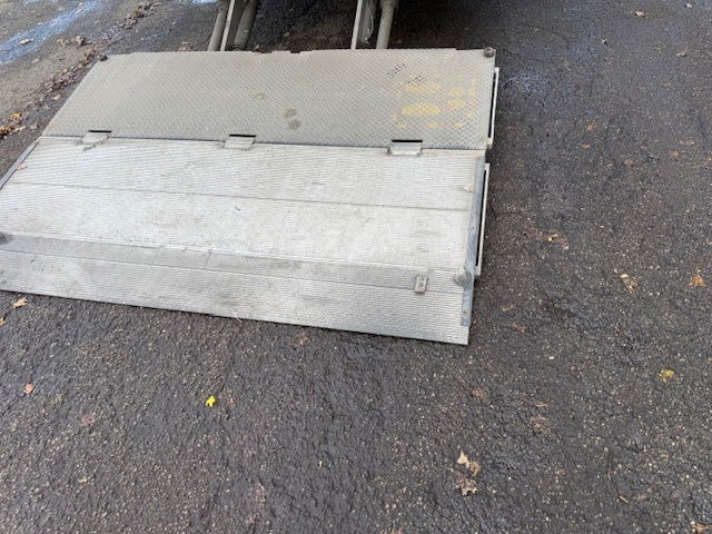 بصندوق مغلق نصف مقطورة Krone Laadklep APK: صور 7