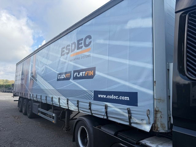 Pacton Saf Schijfremmen - الخيمة نصف مقطورة: صور 1 Pacton Saf Schijfremmen - الخيمة نصف مقطورة: صور 1