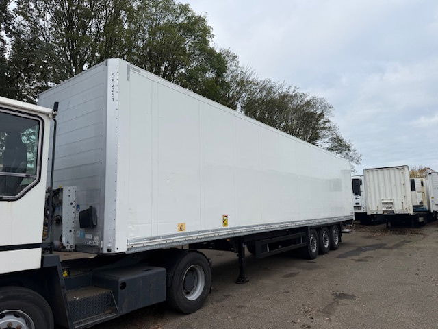 Schmitz Cargobull Gesloten oplegger - بصندوق مغلق نصف مقطورة: صور 3 Schmitz Cargobull Gesloten oplegger - بصندوق مغلق نصف مقطورة: صور 3