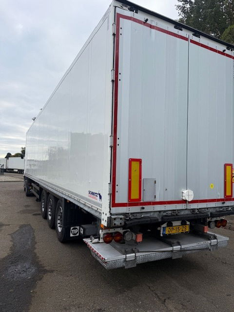 Schmitz Cargobull Gesloten oplegger - بصندوق مغلق نصف مقطورة: صور 4 Schmitz Cargobull Gesloten oplegger - بصندوق مغلق نصف مقطورة: صور 4