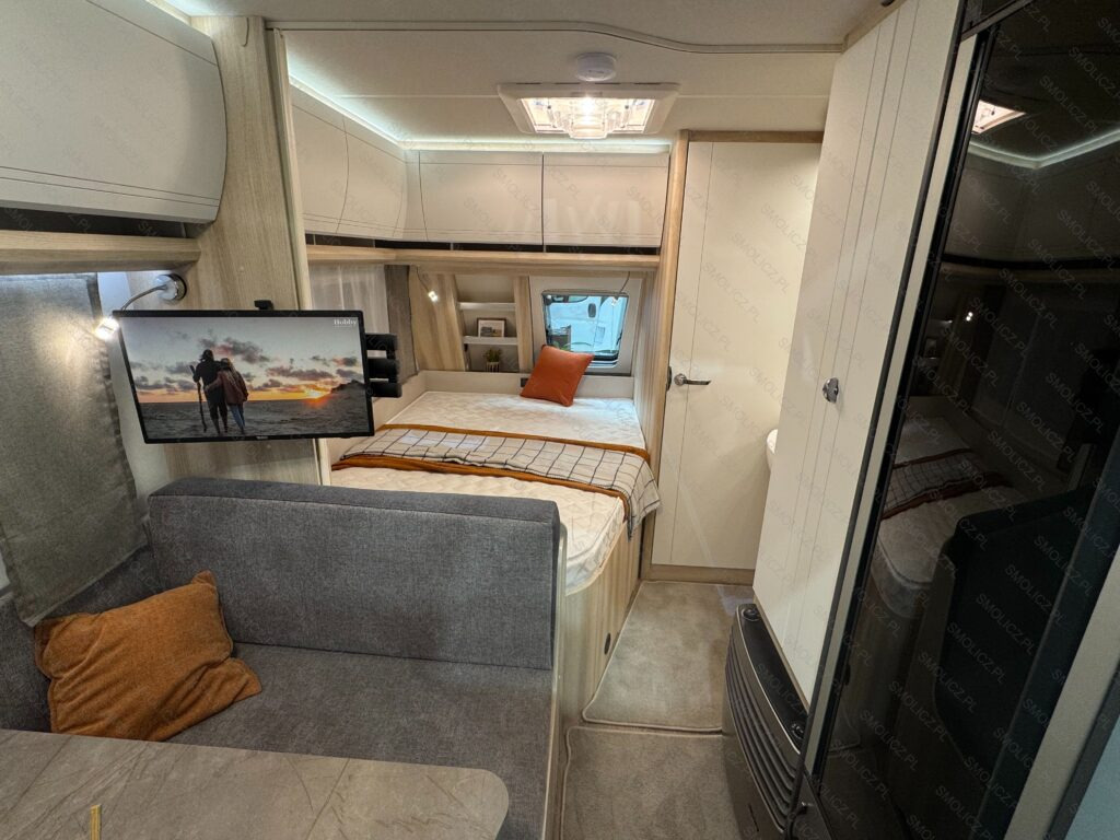 DE LUXE 400 SFe - كرفان سحب: صور 3 DE LUXE 400 SFe - كرفان سحب: صور 3