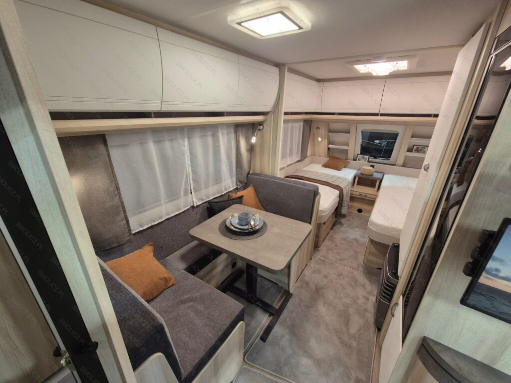 DE LUXE 460 SL - كرفان سحب: صور 4 DE LUXE 460 SL - كرفان سحب: صور 4