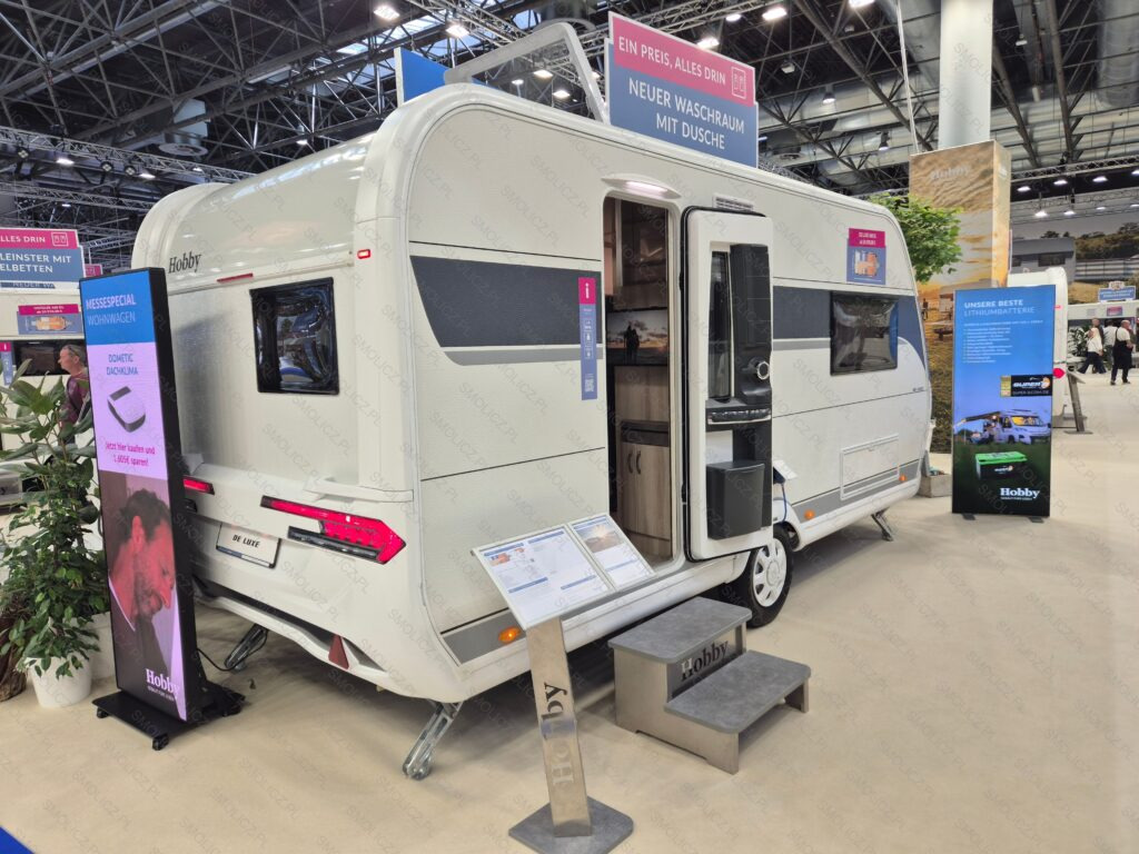 DE LUXE 460 SL - كرفان سحب: صور 1 DE LUXE 460 SL - كرفان سحب: صور 1