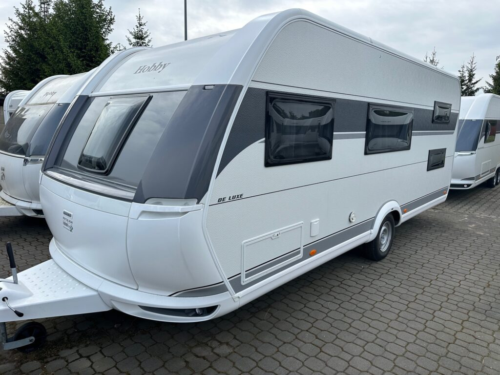 DE LUXE 545 KMF 2024 - كرفان سحب: صور 1 DE LUXE 545 KMF 2024 - كرفان سحب: صور 1