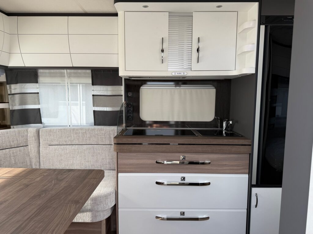 EXCELLENT EDITION 460 UFe 2025 - كرفان سحب: صور 5 EXCELLENT EDITION 460 UFe 2025 - كرفان سحب: صور 5