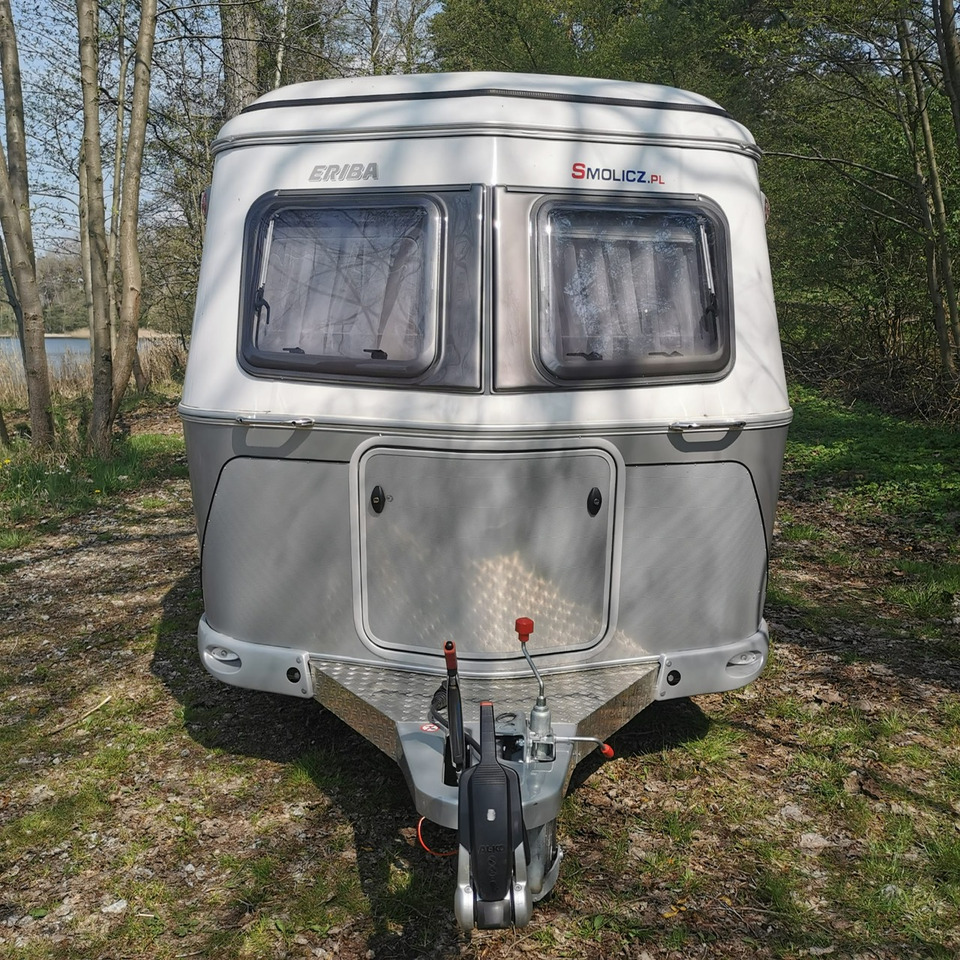 Eriba Triton 430 60 Jahre Edition 2022 - كرفان سحب: صور 1 Eriba Triton 430 60 Jahre Edition 2022 - كرفان سحب: صور 1