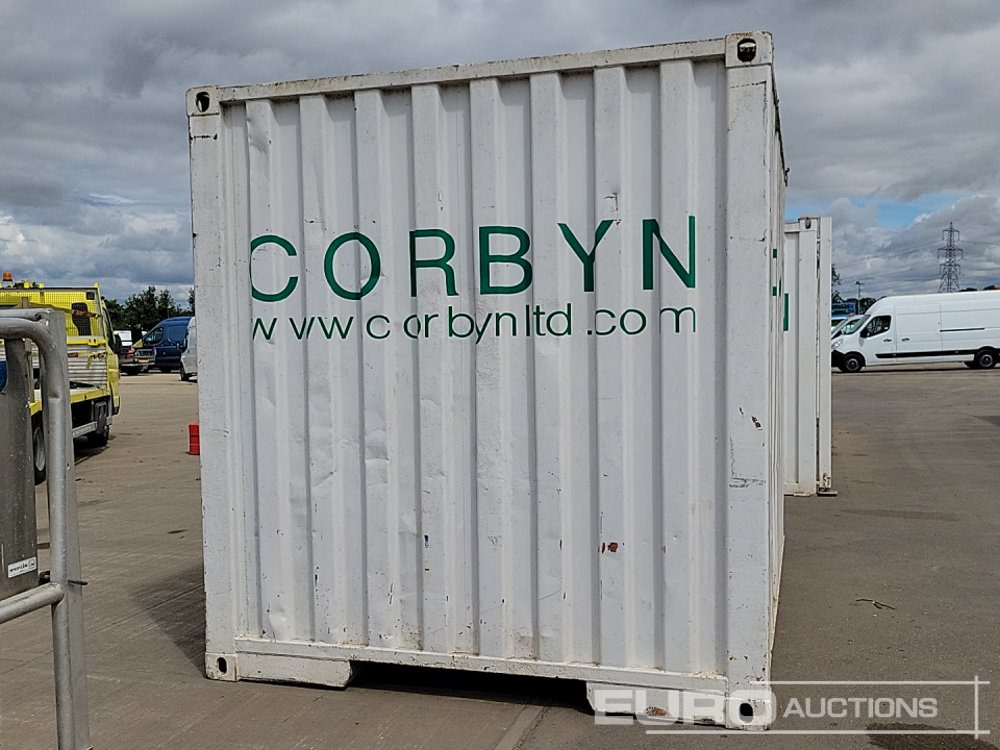 10' x 8' Storage Container (Cannot Be Reconsigned) - حاوية شحن: صور 4 10' x 8' Storage Container (Cannot Be Reconsigned) - حاوية شحن: صور 4