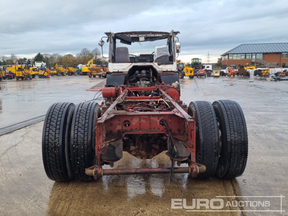 1989 Mercedes 1617 - الشاسيه شاحنة: صور 4 1989 Mercedes 1617 - الشاسيه شاحنة: صور 4