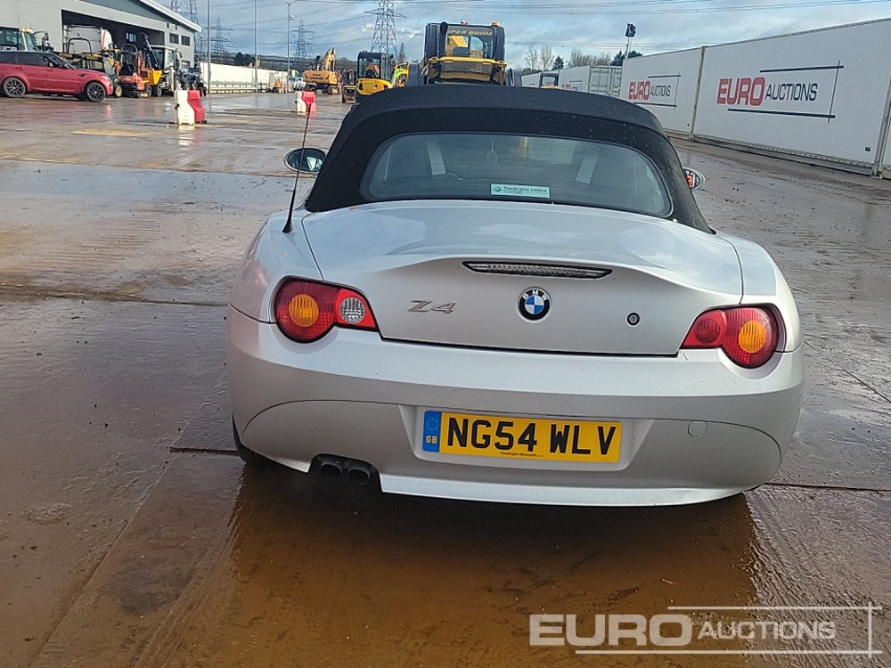 2004 BMW Z4 - سيارة: صور 4 2004 BMW Z4 - سيارة: صور 4