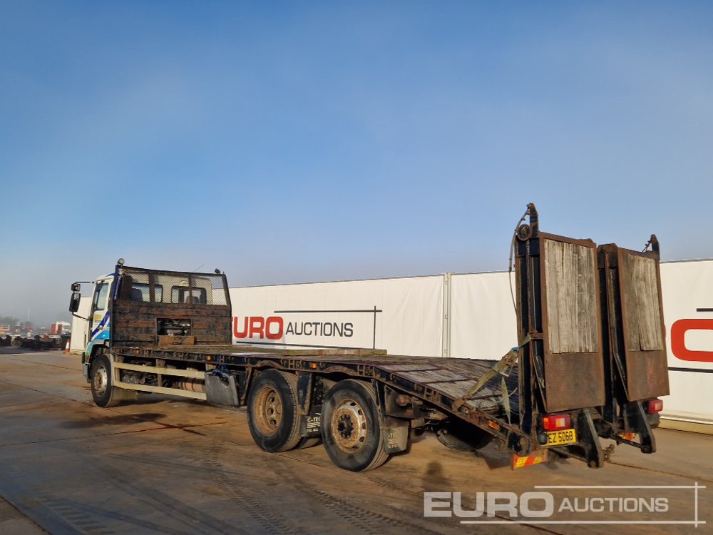 2005 Volvo FL220 - شاحنات مسطحة: صور 3 2005 Volvo FL220 - شاحنات مسطحة: صور 3
