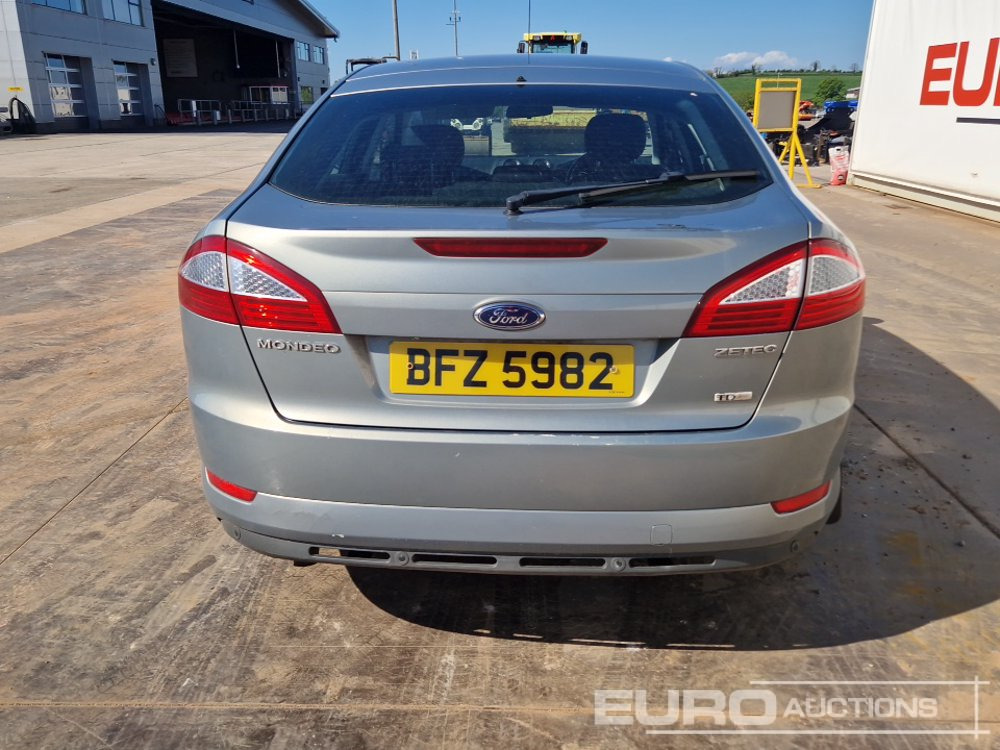 2010 Ford Mondeo - سيارة: صور 4 2010 Ford Mondeo - سيارة: صور 4