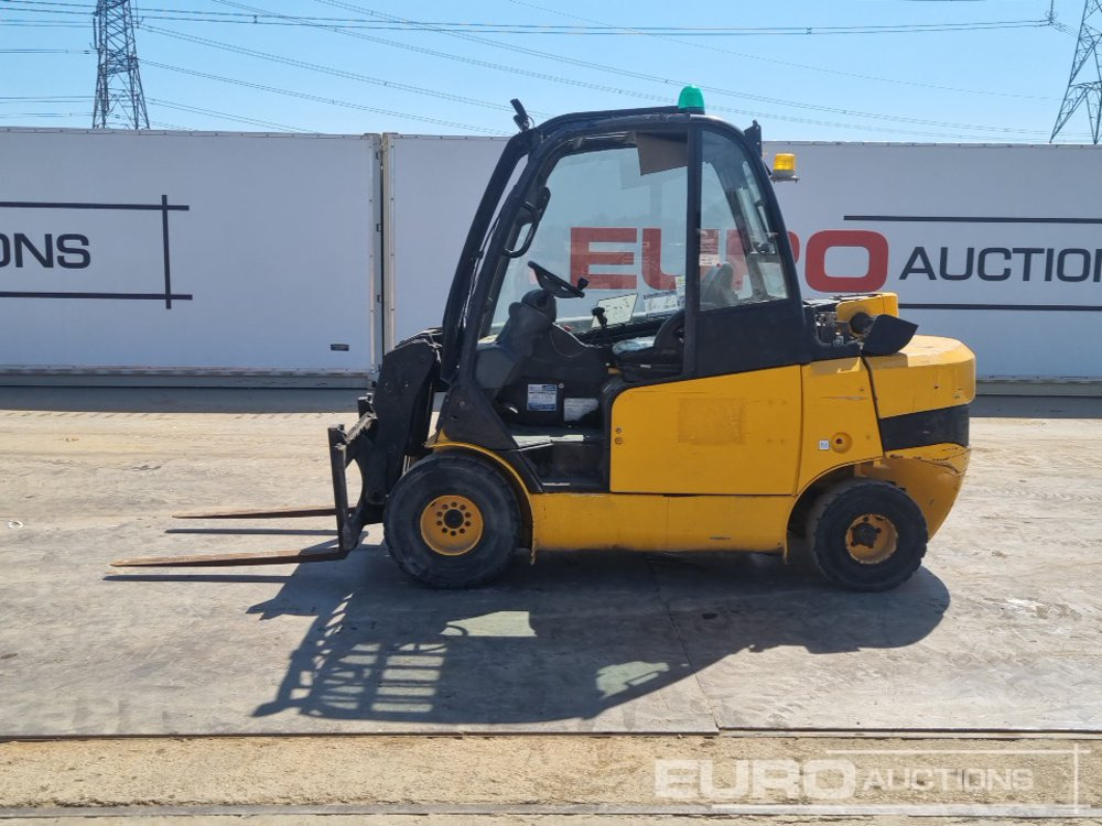 2010 JCB TLT35D - رافعة تلسكوبية: صور 3 2010 JCB TLT35D - رافعة تلسكوبية: صور 3