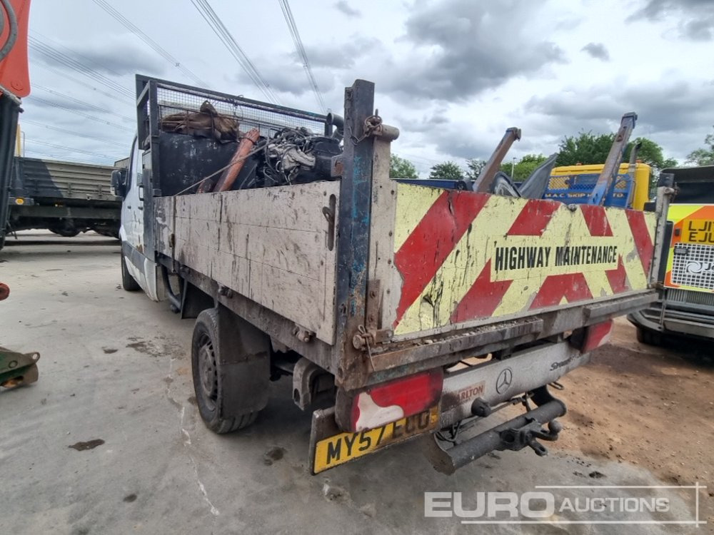 2010 Mercedes Sprinter - قلاب صغير, الشاحنات الصغيرة كابينة مزدوجة: صور 3 2010 Mercedes Sprinter - قلاب صغير, الشاحنات الصغيرة كابينة مزدوجة: صور 3