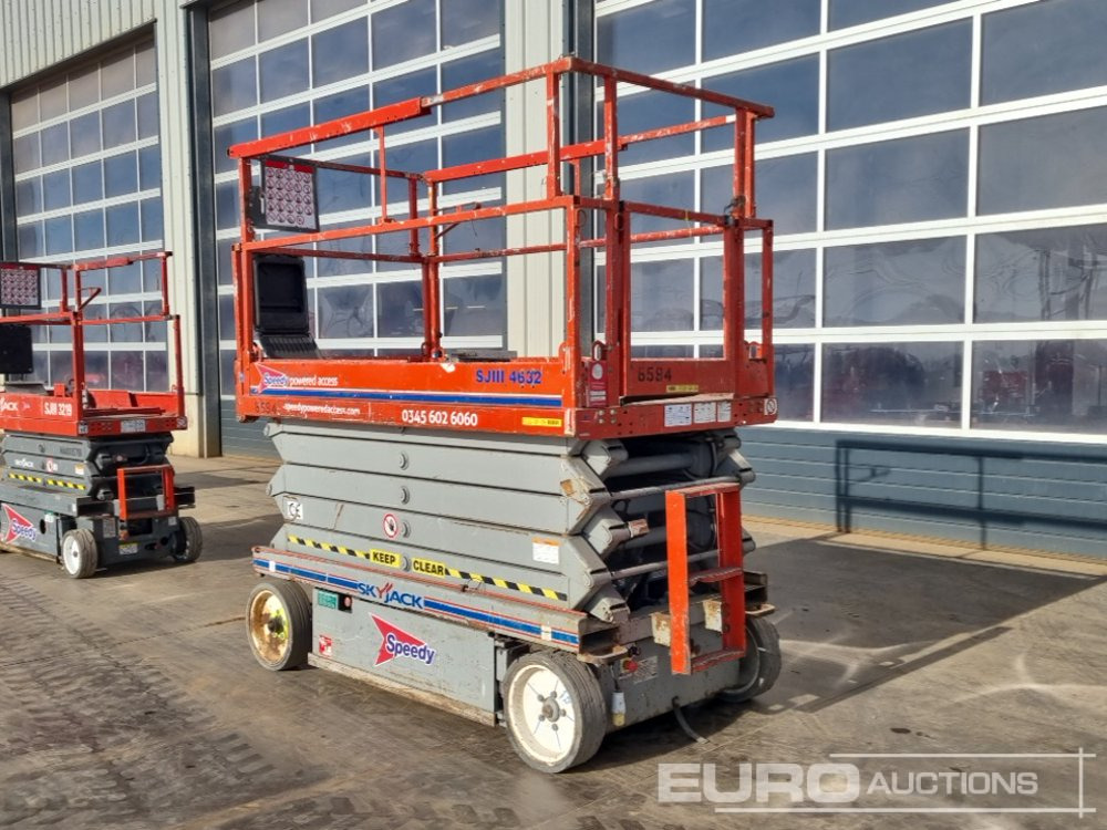 2010 SkyJack SJ4632 - منصات هيدروليكية متنقلة: صور 3 2010 SkyJack SJ4632 - منصات هيدروليكية متنقلة: صور 3