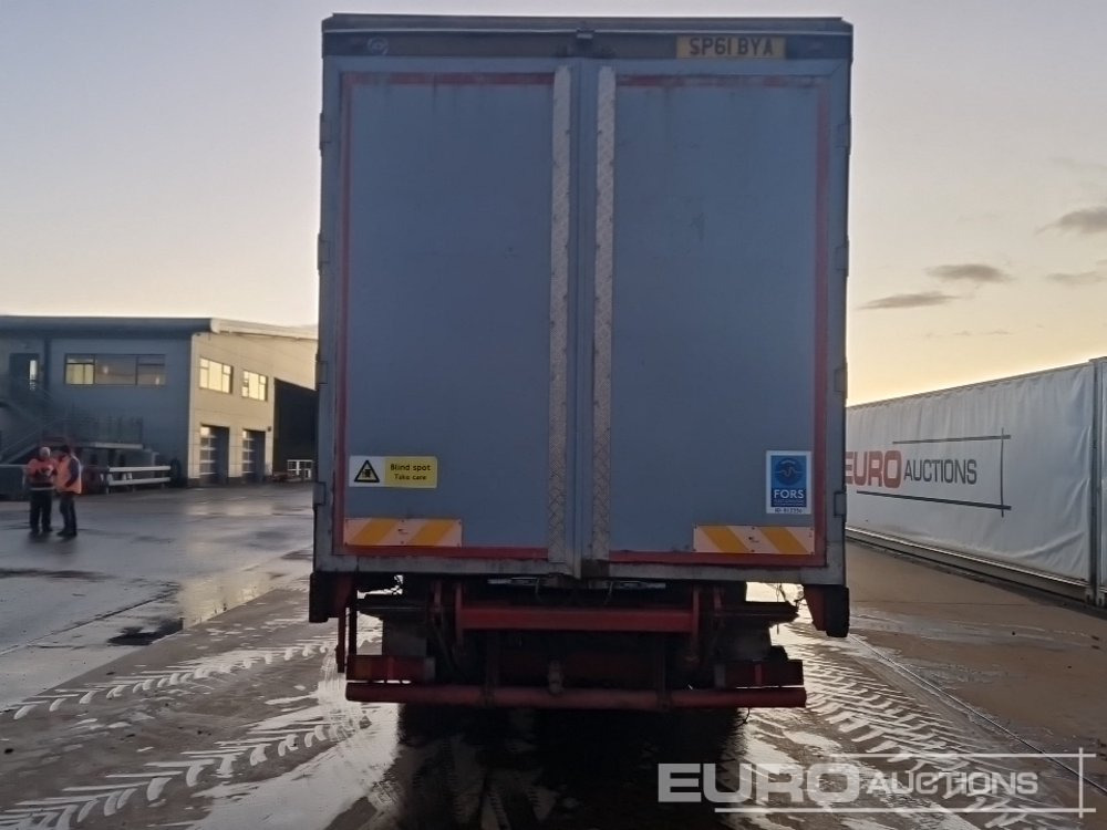 2011 Iveco ML180E25 - شاحنة ستارة: صور 4 2011 Iveco ML180E25 - شاحنة ستارة: صور 4