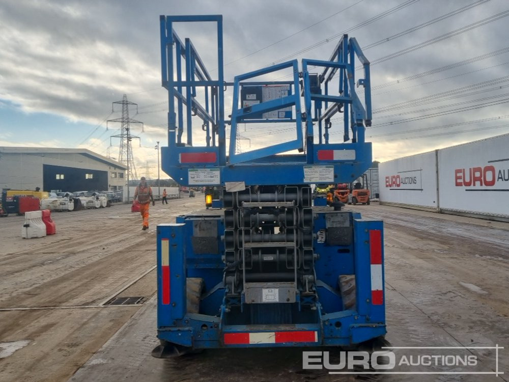 2012 Genie GS4069 - منصات هيدروليكية متنقلة: صور 4 2012 Genie GS4069 - منصات هيدروليكية متنقلة: صور 4