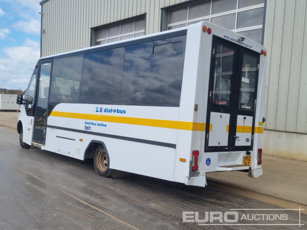 2012 Iveco 14 Seater Bus, Manual Gearbox - حافلة صغيرة, ميكروباص: صور 3 2012 Iveco 14 Seater Bus, Manual Gearbox - حافلة صغيرة, ميكروباص: صور 3