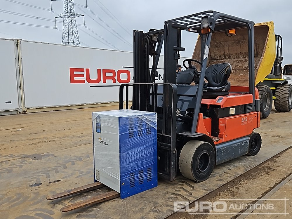 2012 Toyota 7FBMF25 - رافعة شوكية: صور 1 2012 Toyota 7FBMF25 - رافعة شوكية: صور 1