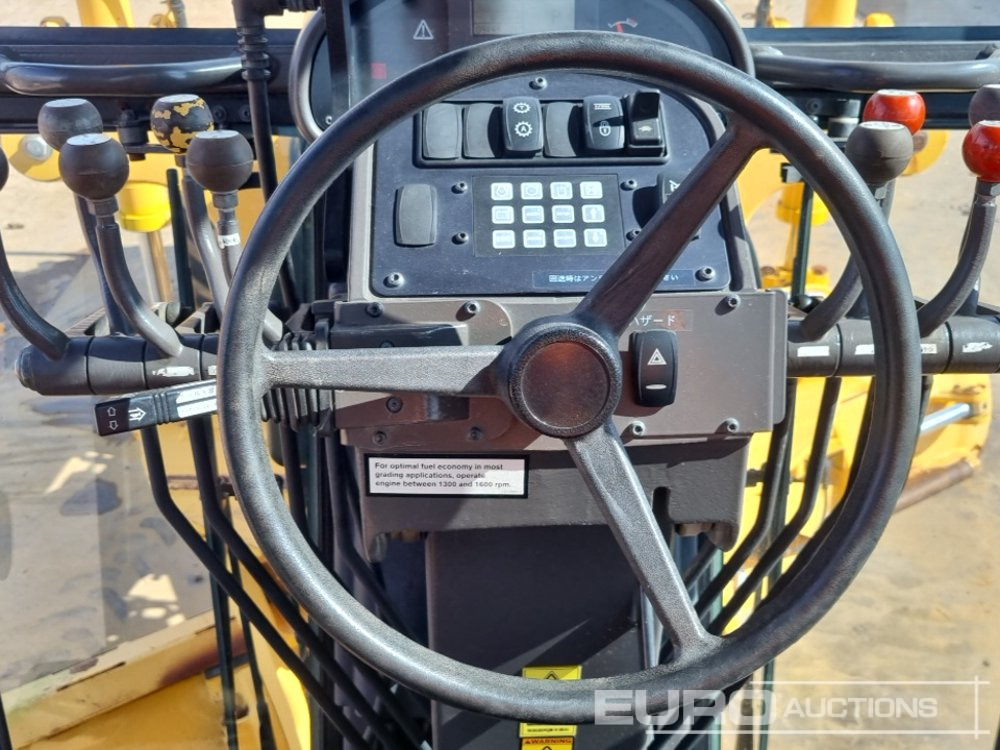آلة تسوية الأرض 2012 Volvo G930: صور 47