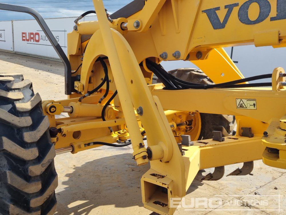آلة تسوية الأرض 2012 Volvo G930: صور 20