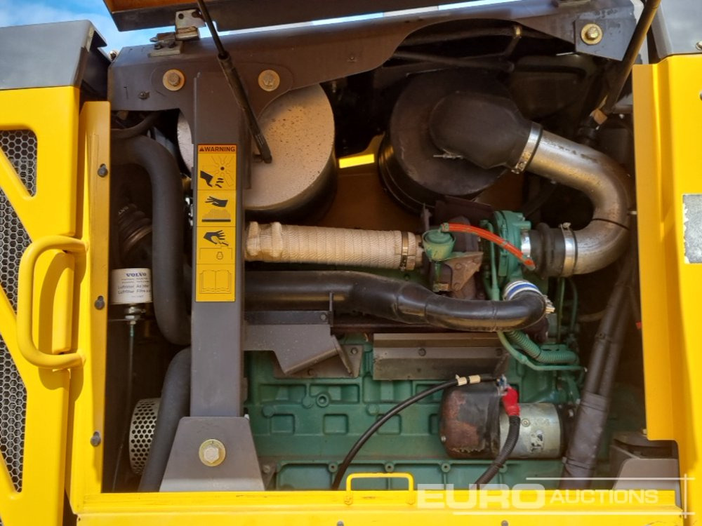 آلة تسوية الأرض 2012 Volvo G930: صور 31
