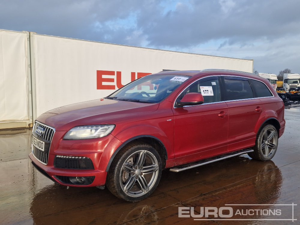 2013 Audi Q7 - سيارة دفع رباعي: صور 1 2013 Audi Q7 - سيارة دفع رباعي: صور 1