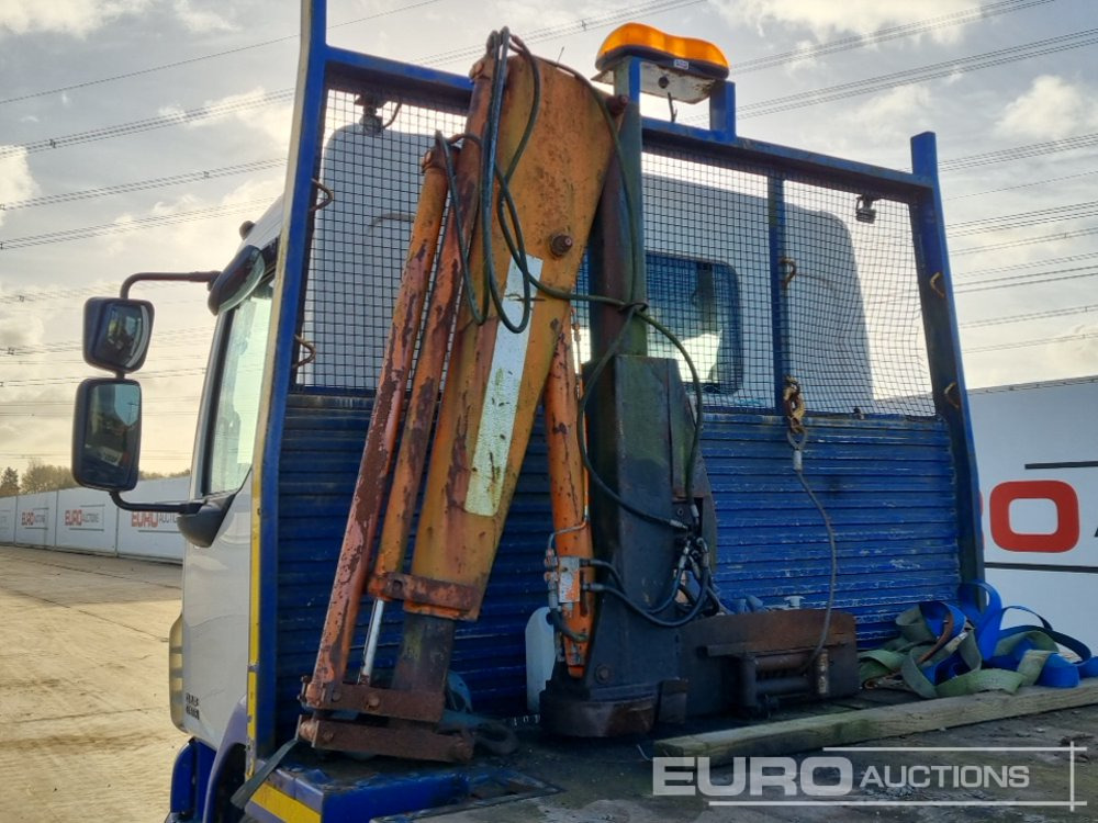 شاحنات مسطحة لنقل المعدات الثقيلة 2013 DAF LF45.180: صور 10 شاحنات مسطحة لنقل المعدات الثقيلة 2013 DAF LF45.180: صور 10