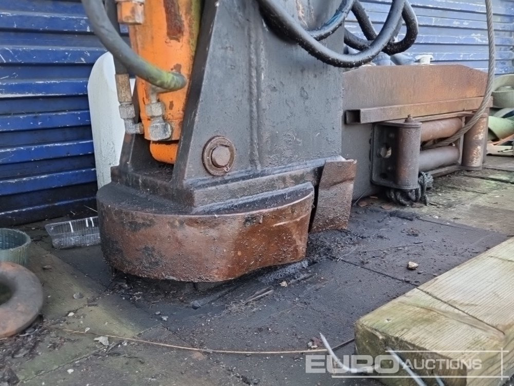 شاحنات مسطحة لنقل المعدات الثقيلة 2013 DAF LF45.180: صور 14 شاحنات مسطحة لنقل المعدات الثقيلة 2013 DAF LF45.180: صور 14