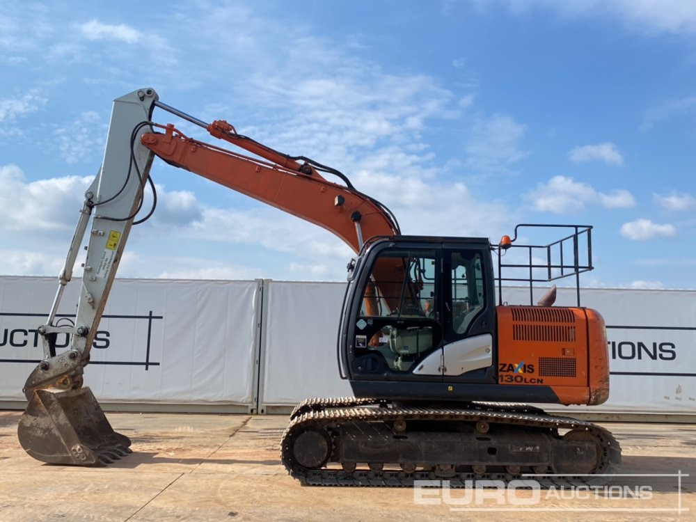2013 Hitachi ZX130LCN-5B - حفارات زحافة: صور 2 2013 Hitachi ZX130LCN-5B - حفارات زحافة: صور 2