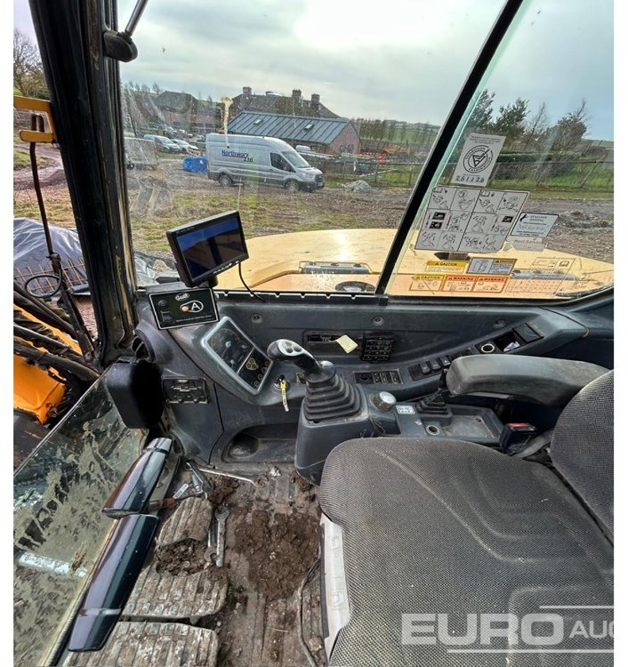 حفارة مصغرة 2013 Hyundai ROBEX80CR-9: صور 8