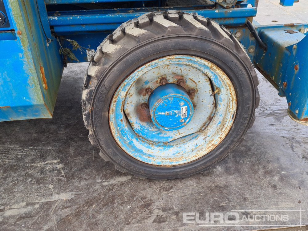 منصات هيدروليكية متنقلة 2014 Genie GS4390: صور 10