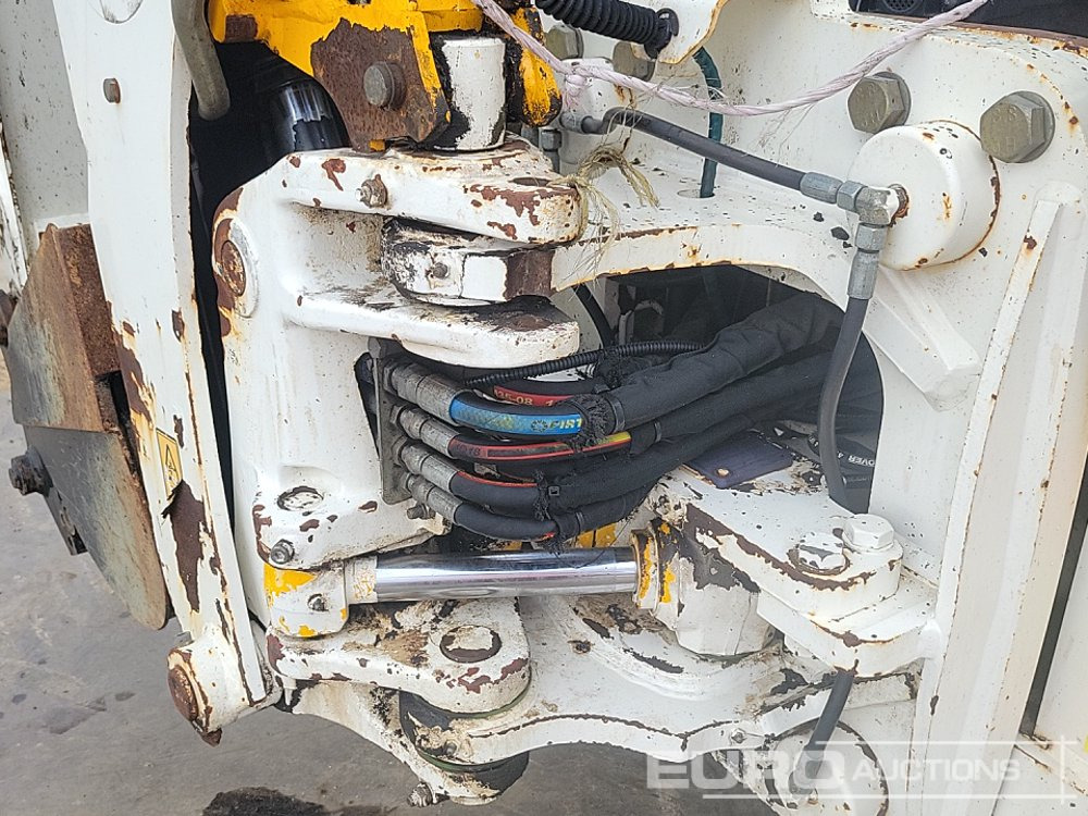 حفار متعدد الاستخدام 2014 JCB 2CX: صور 32
