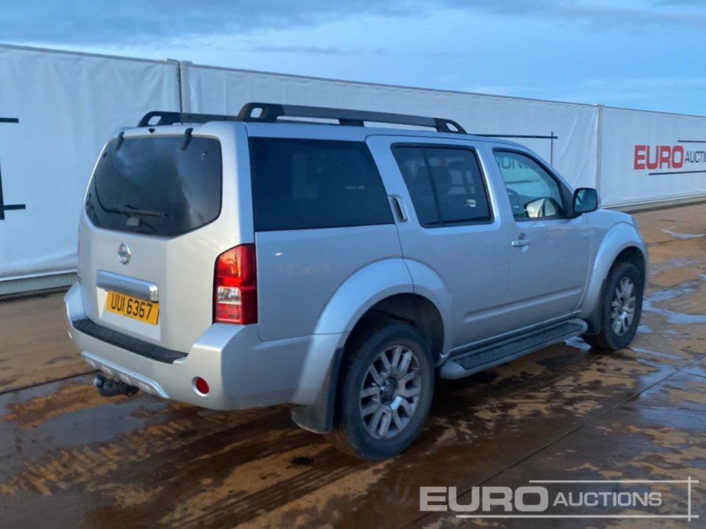 2014 Nissan Pathfinder - سيارة دفع رباعي: صور 5 2014 Nissan Pathfinder - سيارة دفع رباعي: صور 5