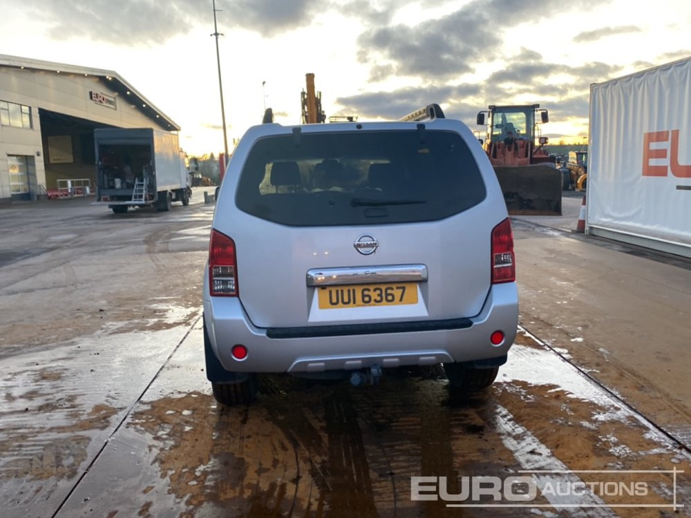 2014 Nissan Pathfinder - سيارة دفع رباعي: صور 4 2014 Nissan Pathfinder - سيارة دفع رباعي: صور 4