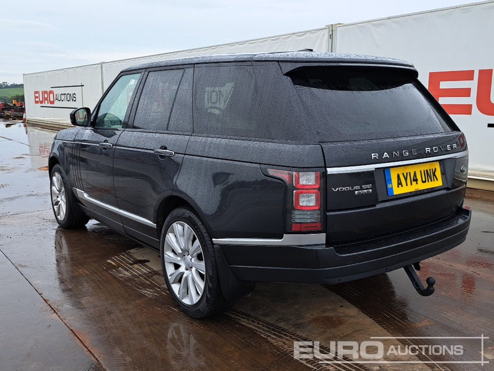 2014 Range Rover VOGUE SE - سيارة دفع رباعي: صور 3 2014 Range Rover VOGUE SE - سيارة دفع رباعي: صور 3