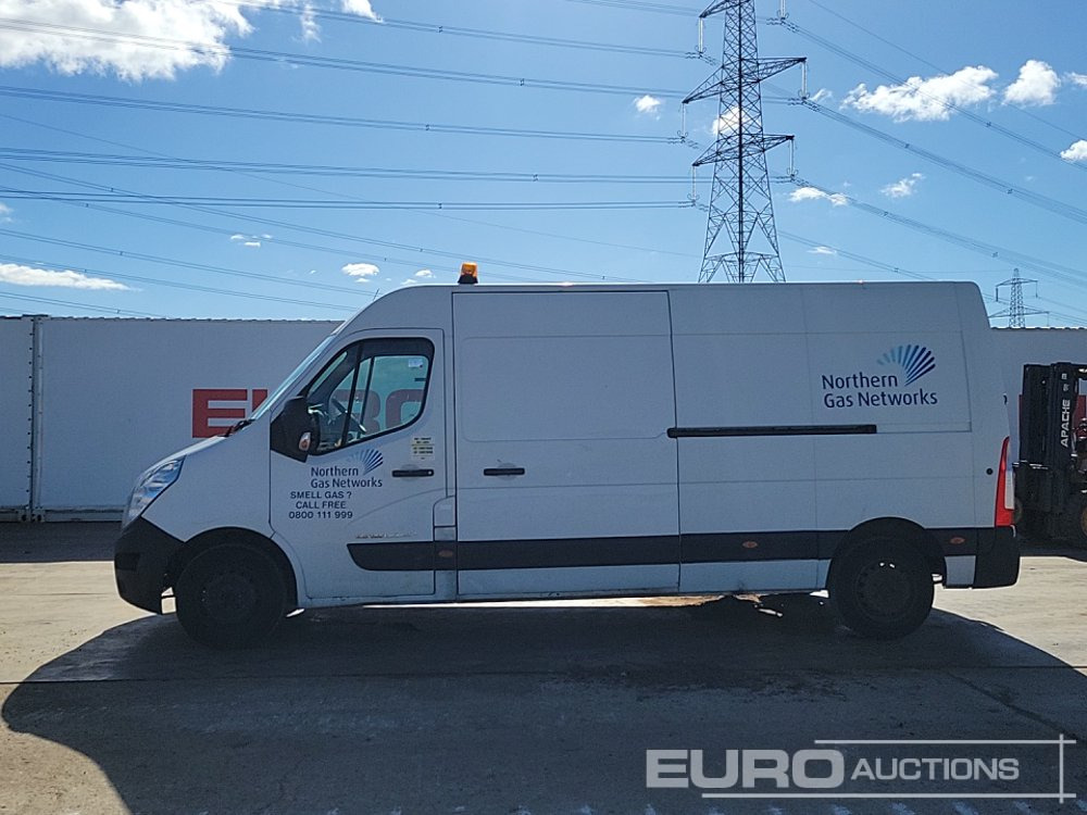 2014 Renault Master - الشاحنات الصغيرة: صور 2 2014 Renault Master - الشاحنات الصغيرة: صور 2