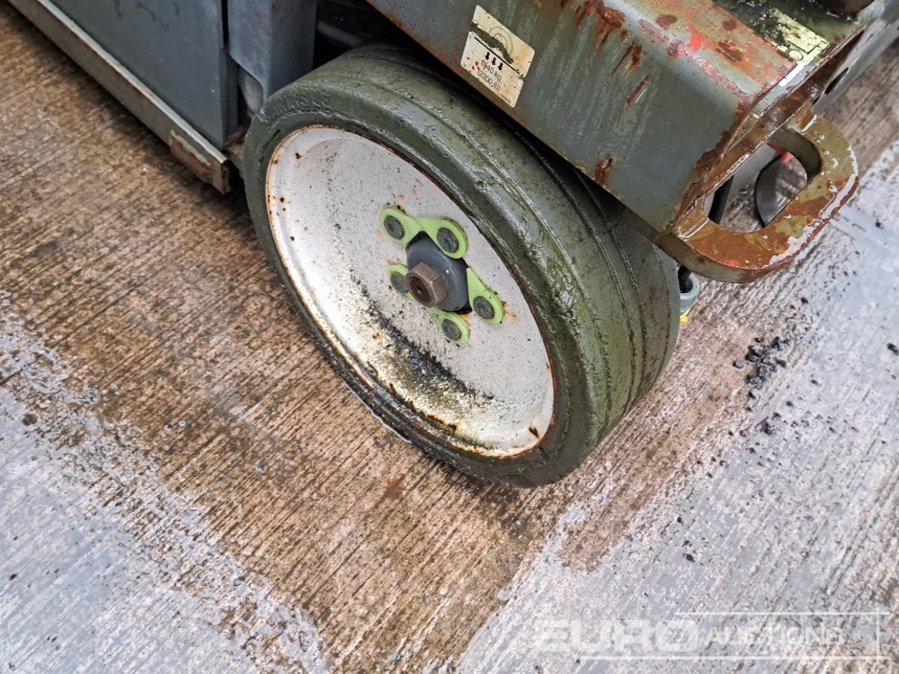 منصات هيدروليكية متنقلة 2014 SkyJack SJ4632: صور 7 منصات هيدروليكية متنقلة 2014 SkyJack SJ4632: صور 7