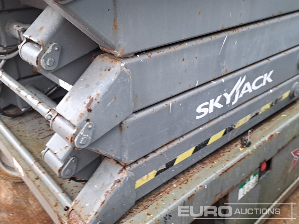 منصات هيدروليكية متنقلة 2014 SkyJack SJ4632: صور 10 منصات هيدروليكية متنقلة 2014 SkyJack SJ4632: صور 10