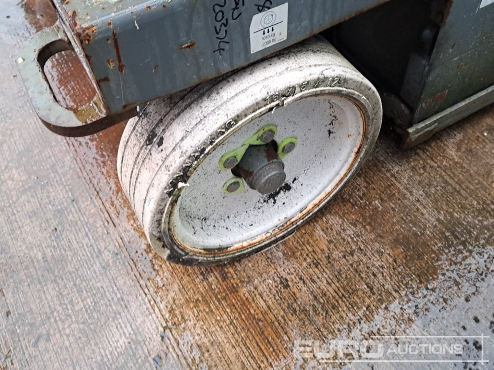 منصات هيدروليكية متنقلة 2014 SkyJack SJ4632: صور 6 منصات هيدروليكية متنقلة 2014 SkyJack SJ4632: صور 6