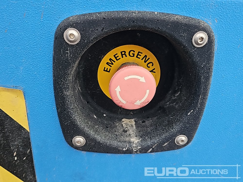 مجموعة المولدات 2014 Stephill SSDP70A: صور 18