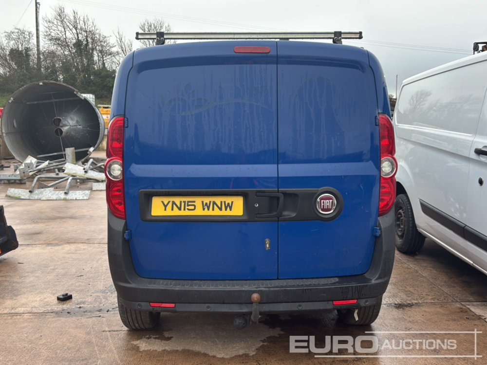 2015 Fiat Doblo - فان المدمجة: صور 4 2015 Fiat Doblo - فان المدمجة: صور 4