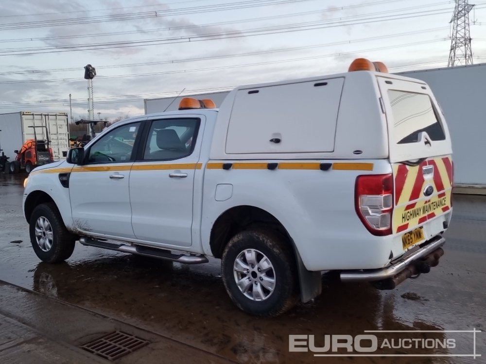2015 Ford Ranger - شاحنة البيك أب: صور 3 2015 Ford Ranger - شاحنة البيك أب: صور 3