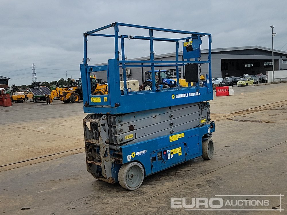 2015 Genie GS2632 - منصات هيدروليكية متنقلة: صور 5 2015 Genie GS2632 - منصات هيدروليكية متنقلة: صور 5
