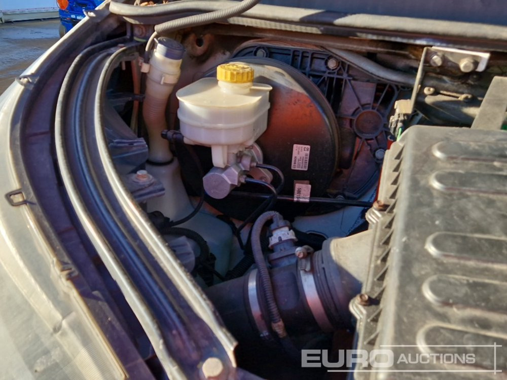 الشاحنات الصغيرة المسطحة 2015 Iveco Daily 35C13: صور 14